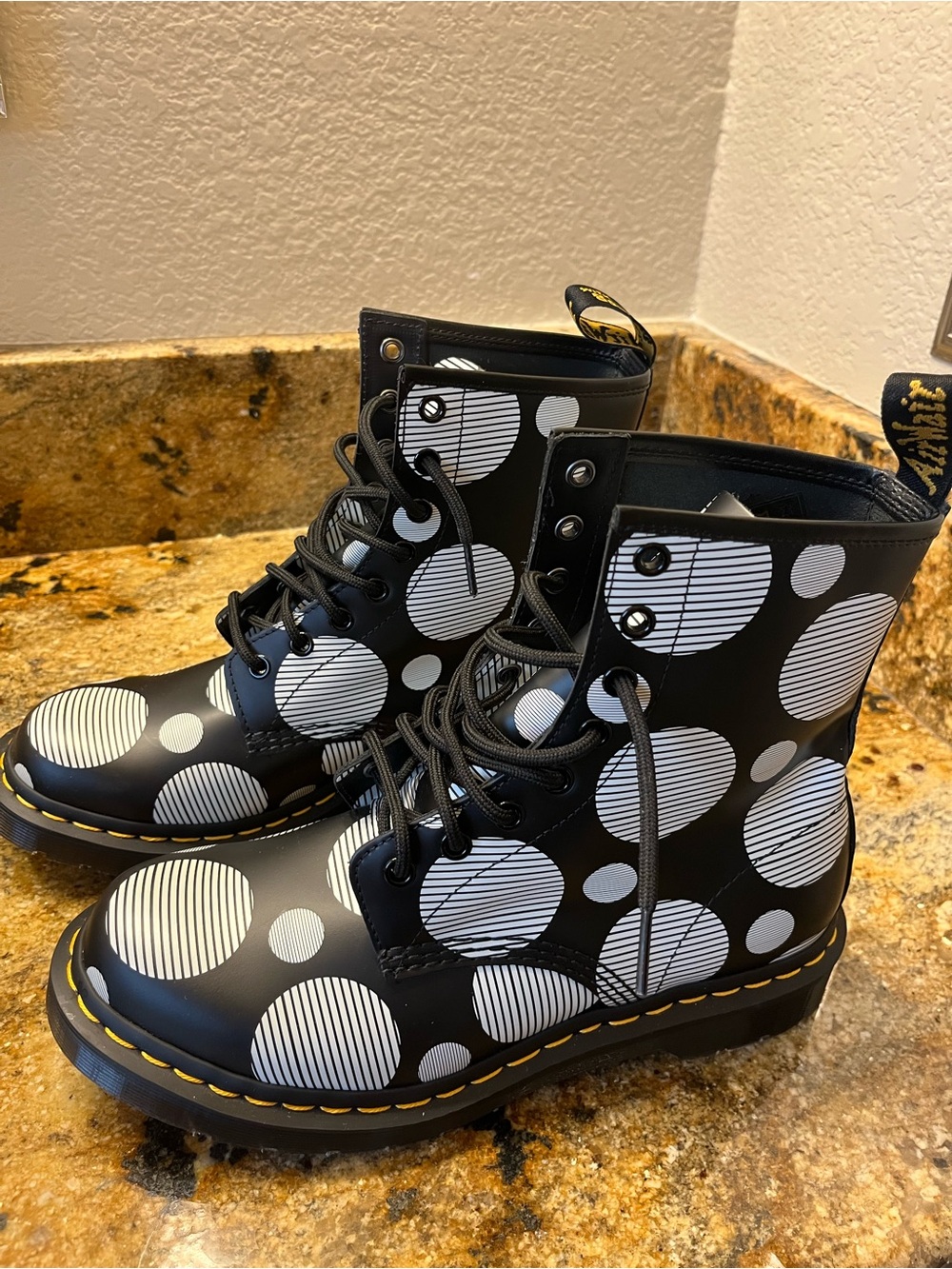 Dr. Martens Black and White Polka Dot stripe with Lace-Up Boots size US9 - Picture 2 of 11